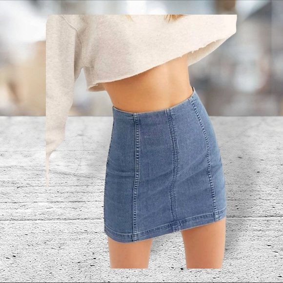 Free people denim skirt size 0 color stone - Picture 13 of 13